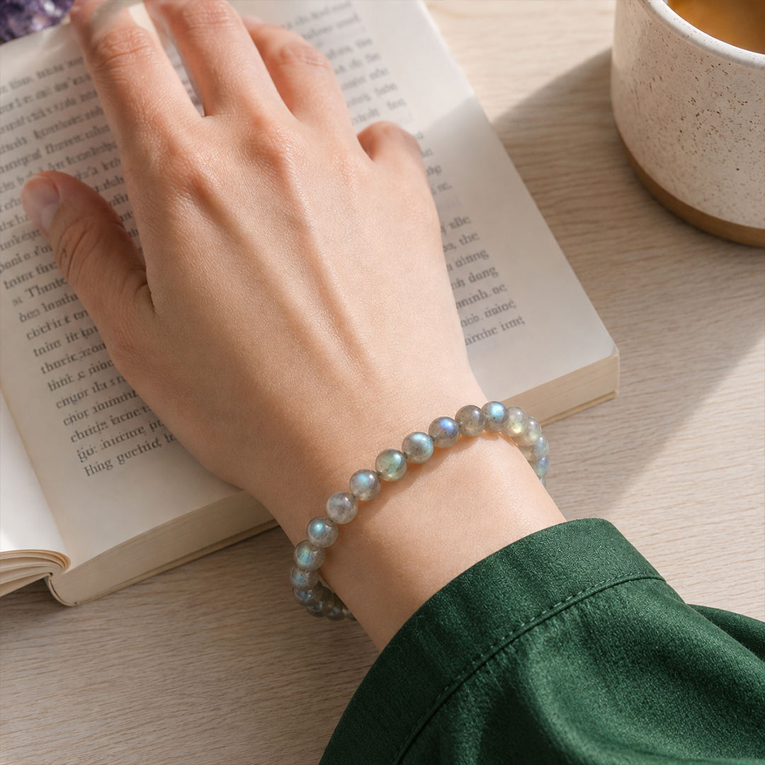 Labradorite Intuitive Guidance Bracelet - Image 3